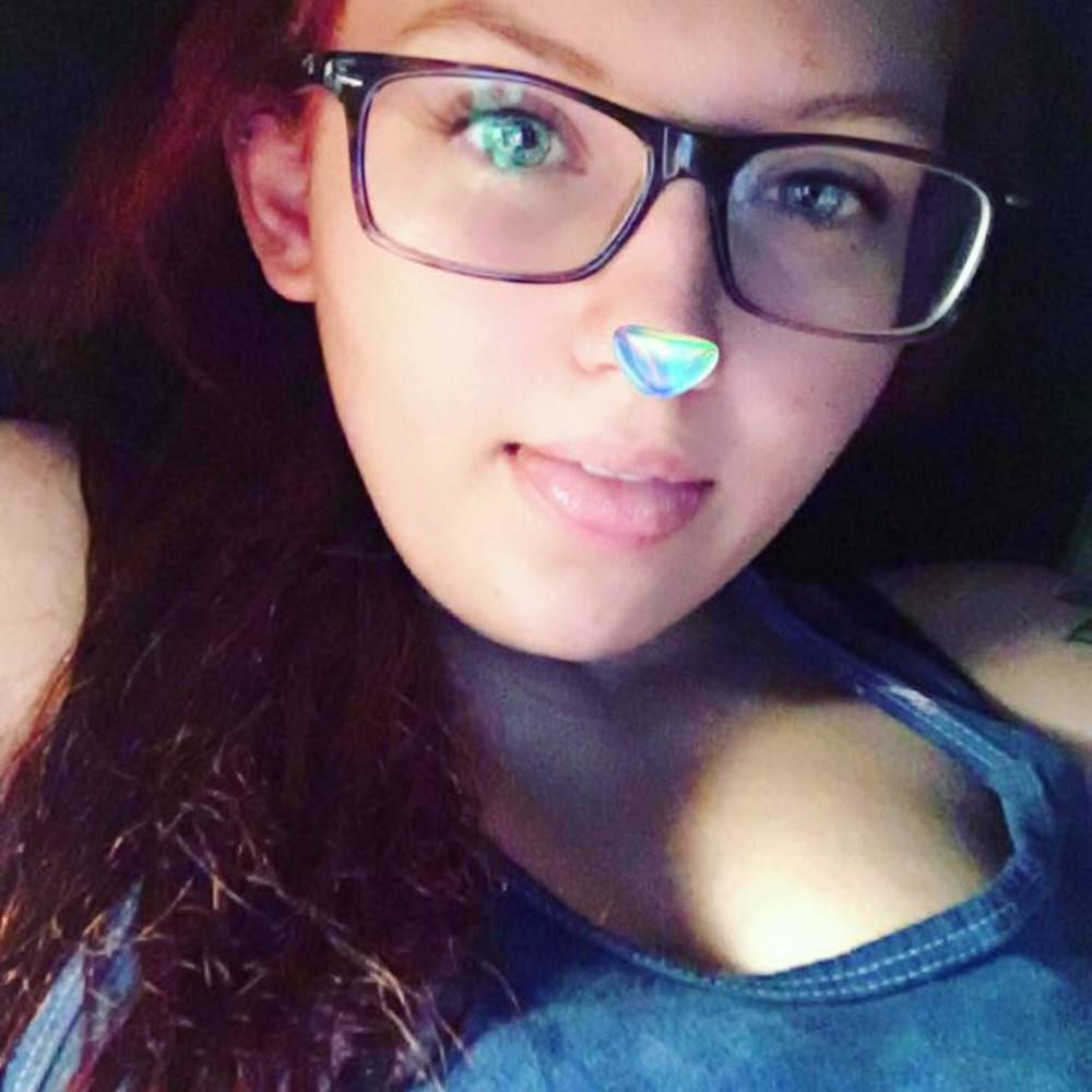 Meet your Posher, Casey